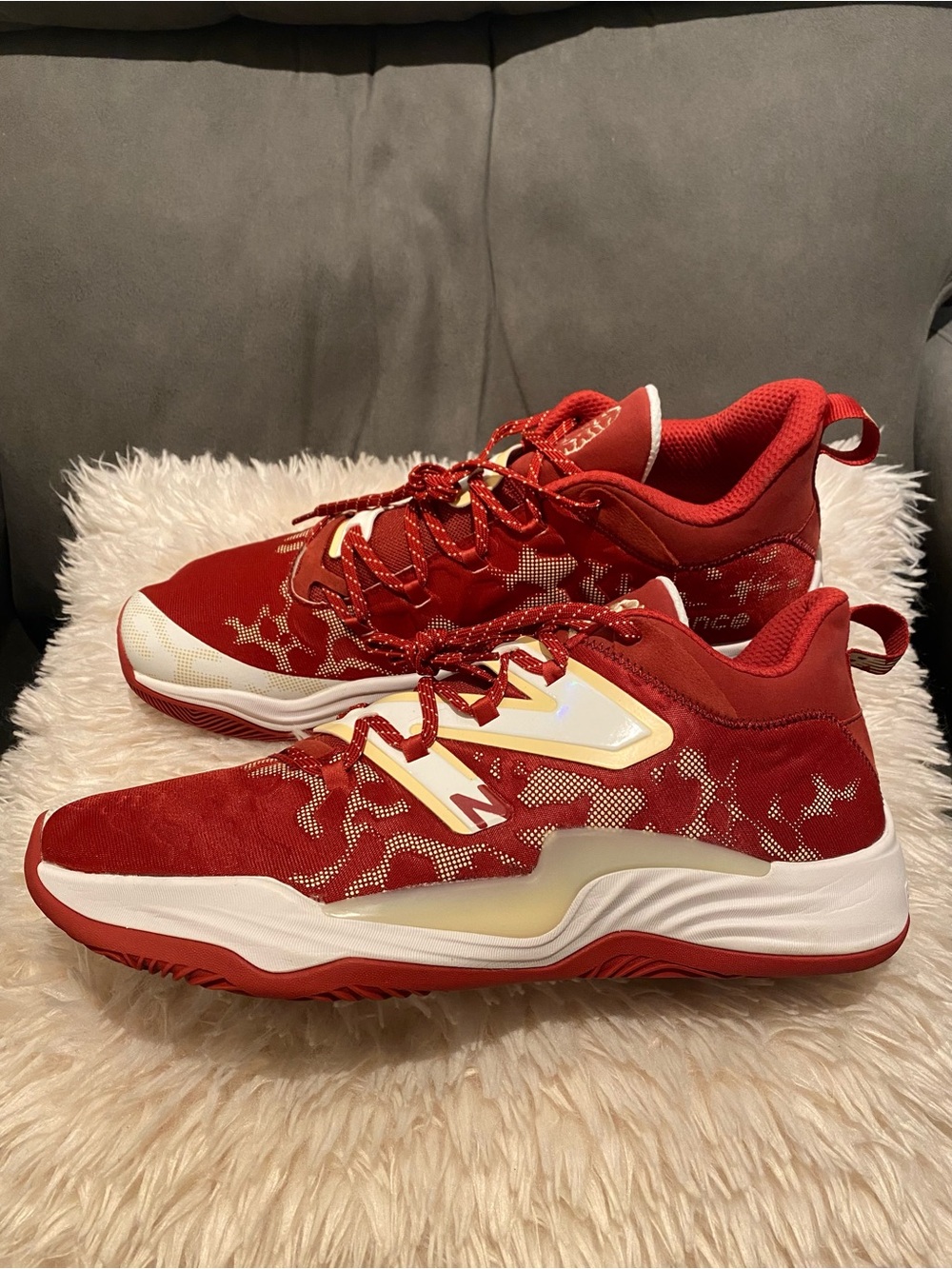 NWOB NEW BALANCE Men’s Two WXY V3 Basketball Shoes BB2WYTA3 Size 15 CARDINAL RED